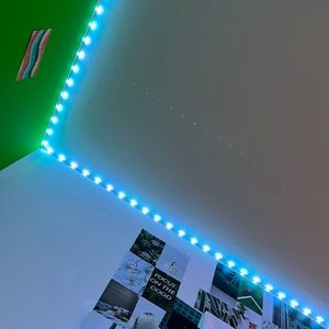 Do you want free lululemon?? Read description